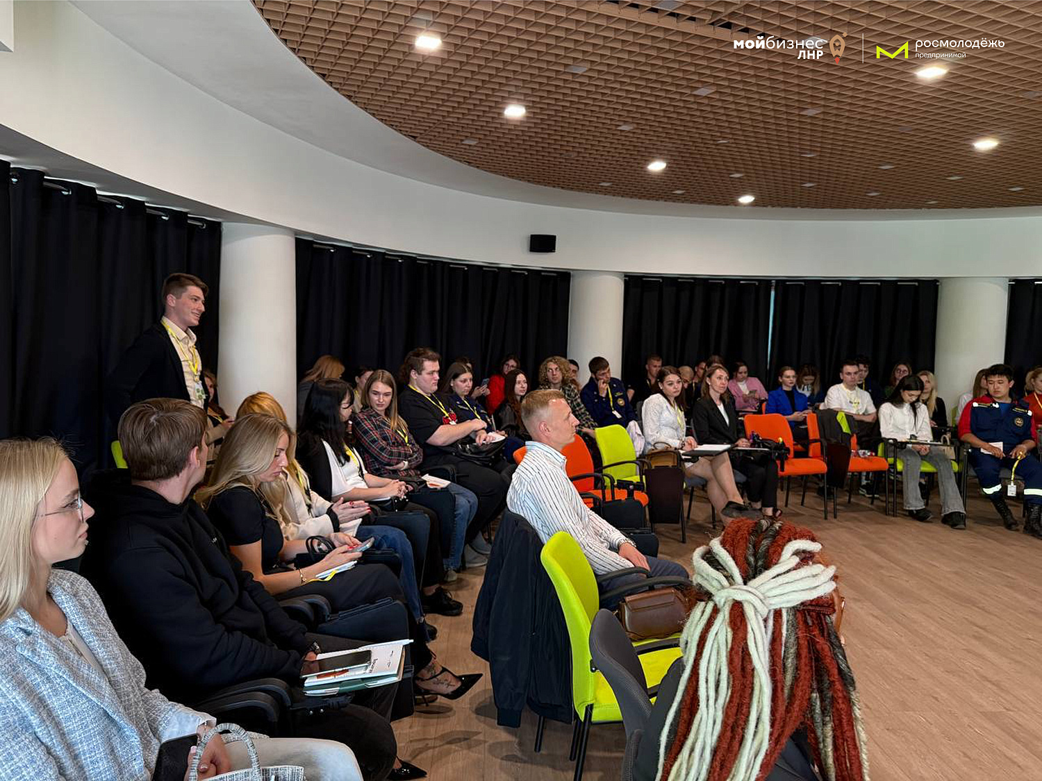 В ЛНР успешно представили Сообщество «Росмолодёжь.Предпринимай»